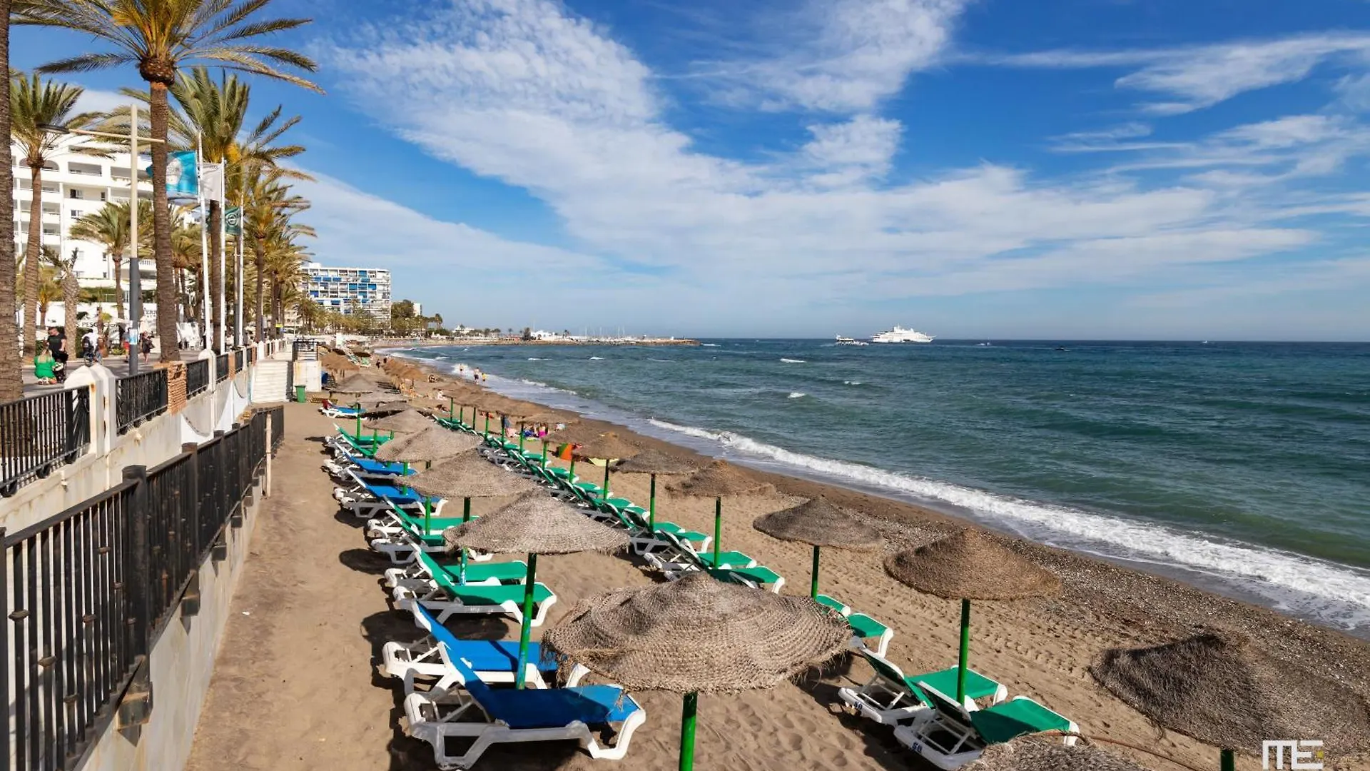 Apartment El Dorado 3 Dormitorios Cerca Puerto Banus Marbella Spain