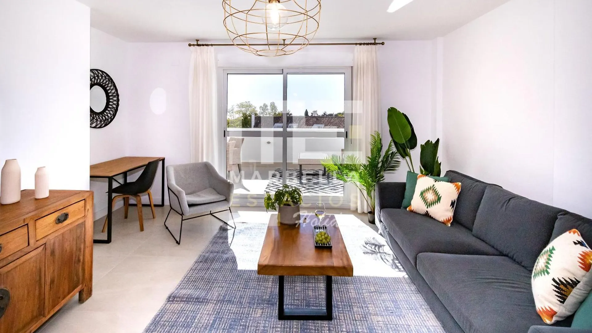 Apartment El Dorado 3 Dormitorios Cerca Puerto Banus Marbella