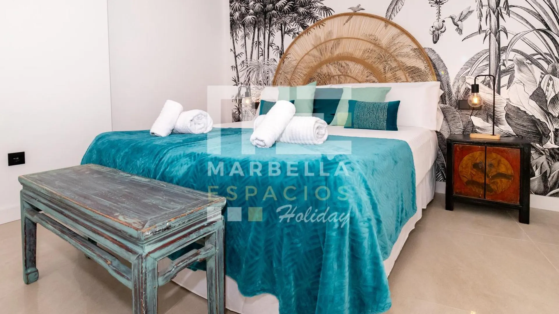 Apartment El Dorado 3 Dormitorios Cerca Puerto Banus Marbella